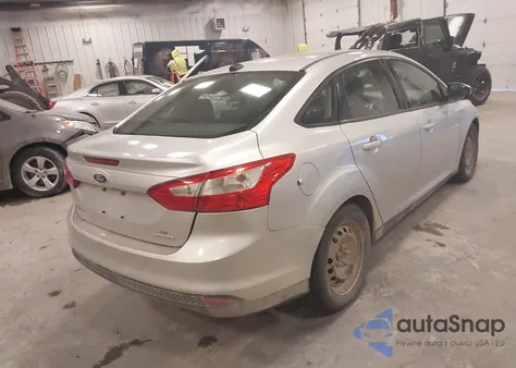 2014 Ford Focus Se из США, поврежденный, VIN 1FADP3F27EL133695